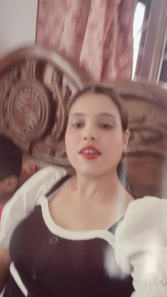 @🌸Nikki Thakur🌸 (Bhumihar)