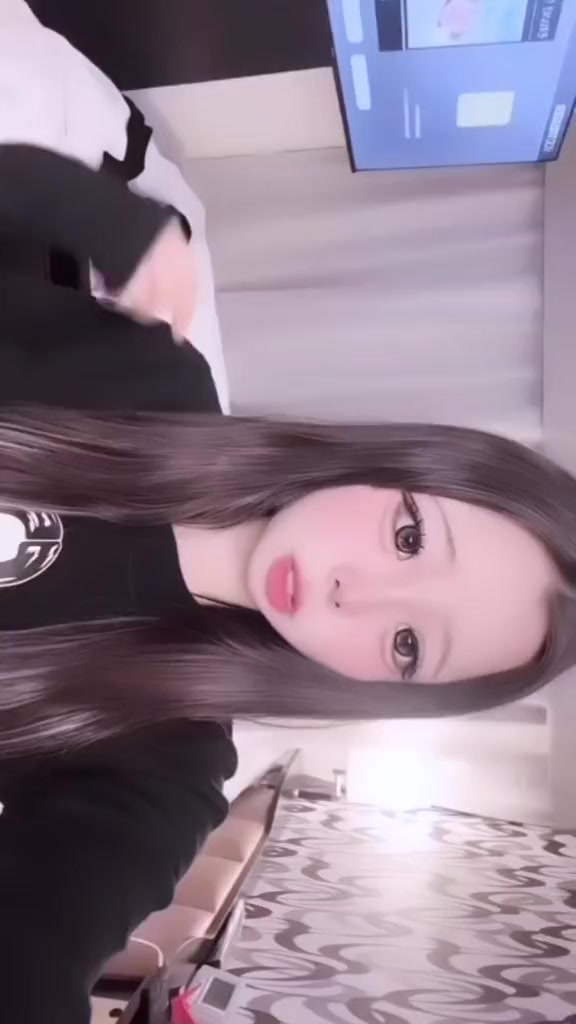 @杏奈