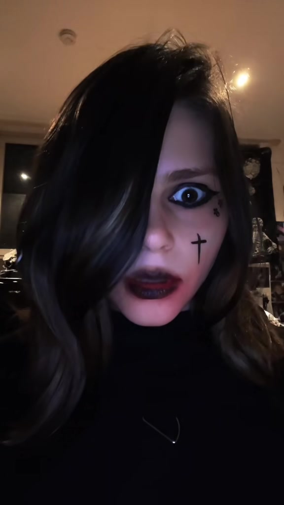 @Kuromi💜