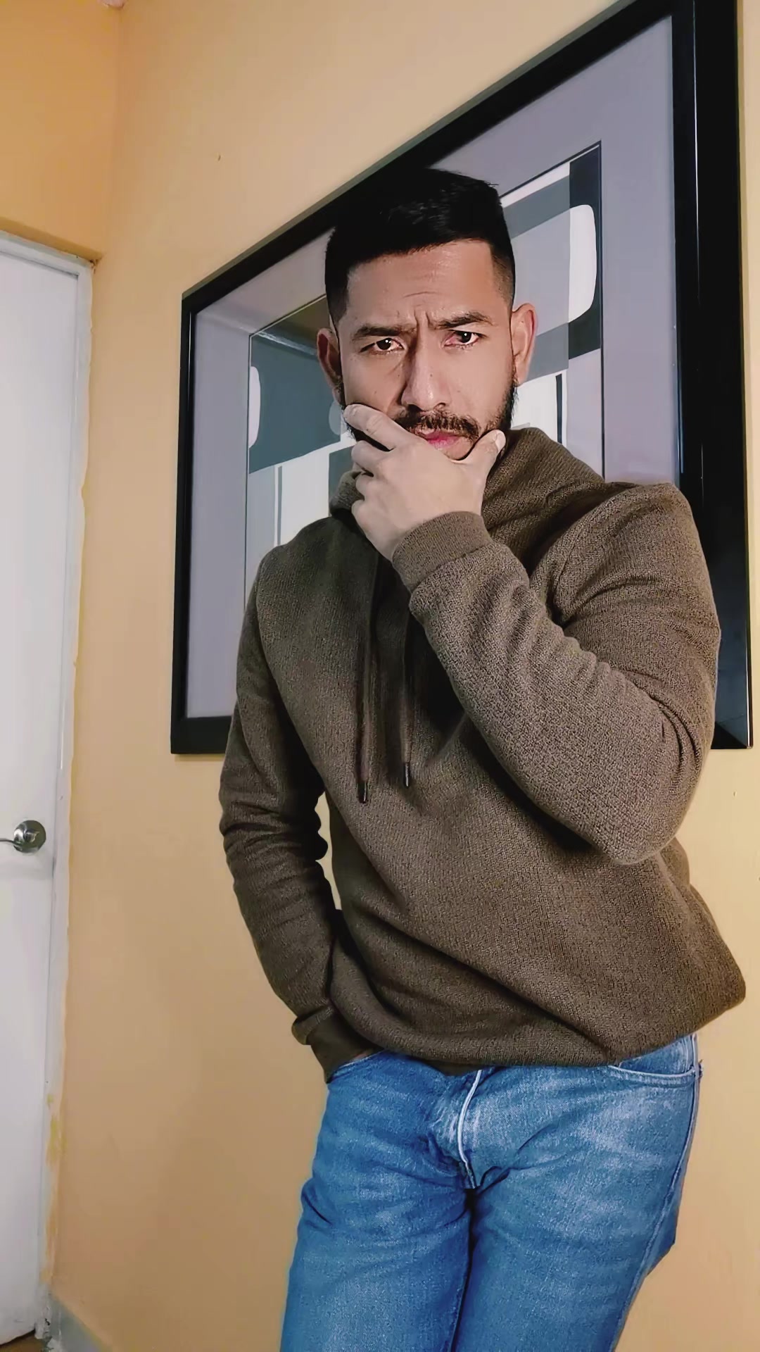 @Gil García