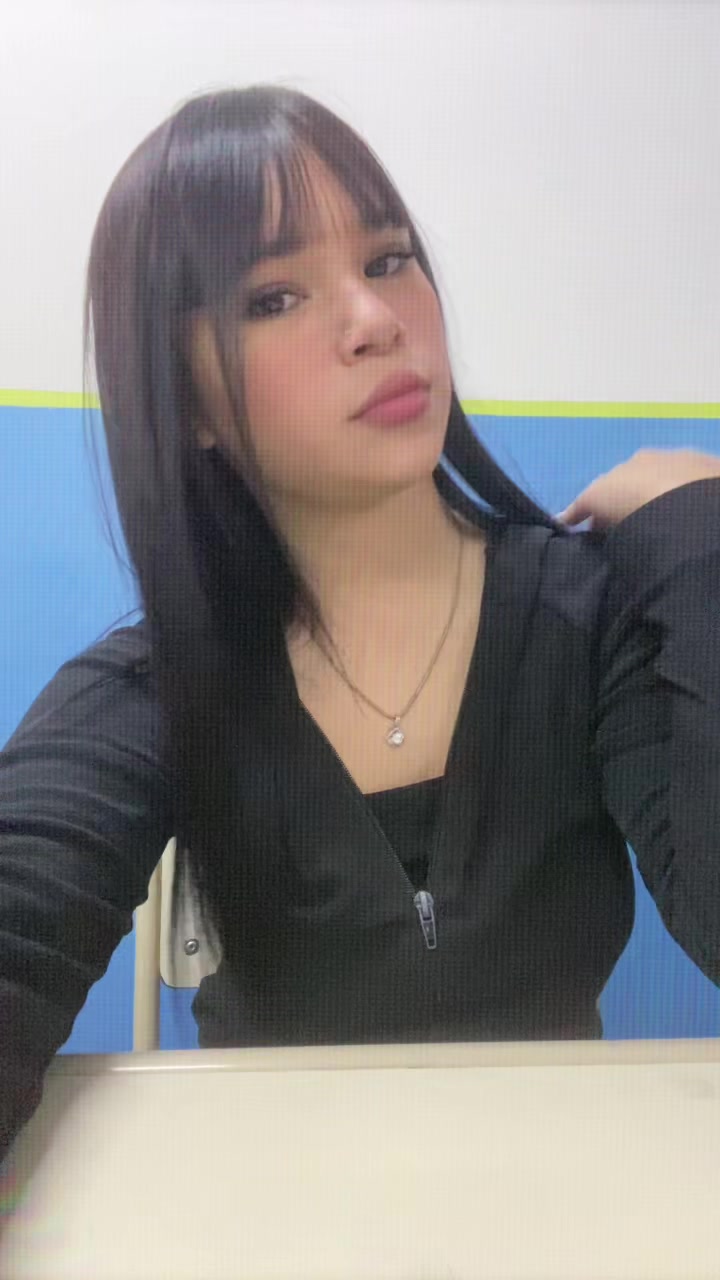 @𝑨𝒏𝒕𝒐𝒏𝒆𝒍𝒍𝒂