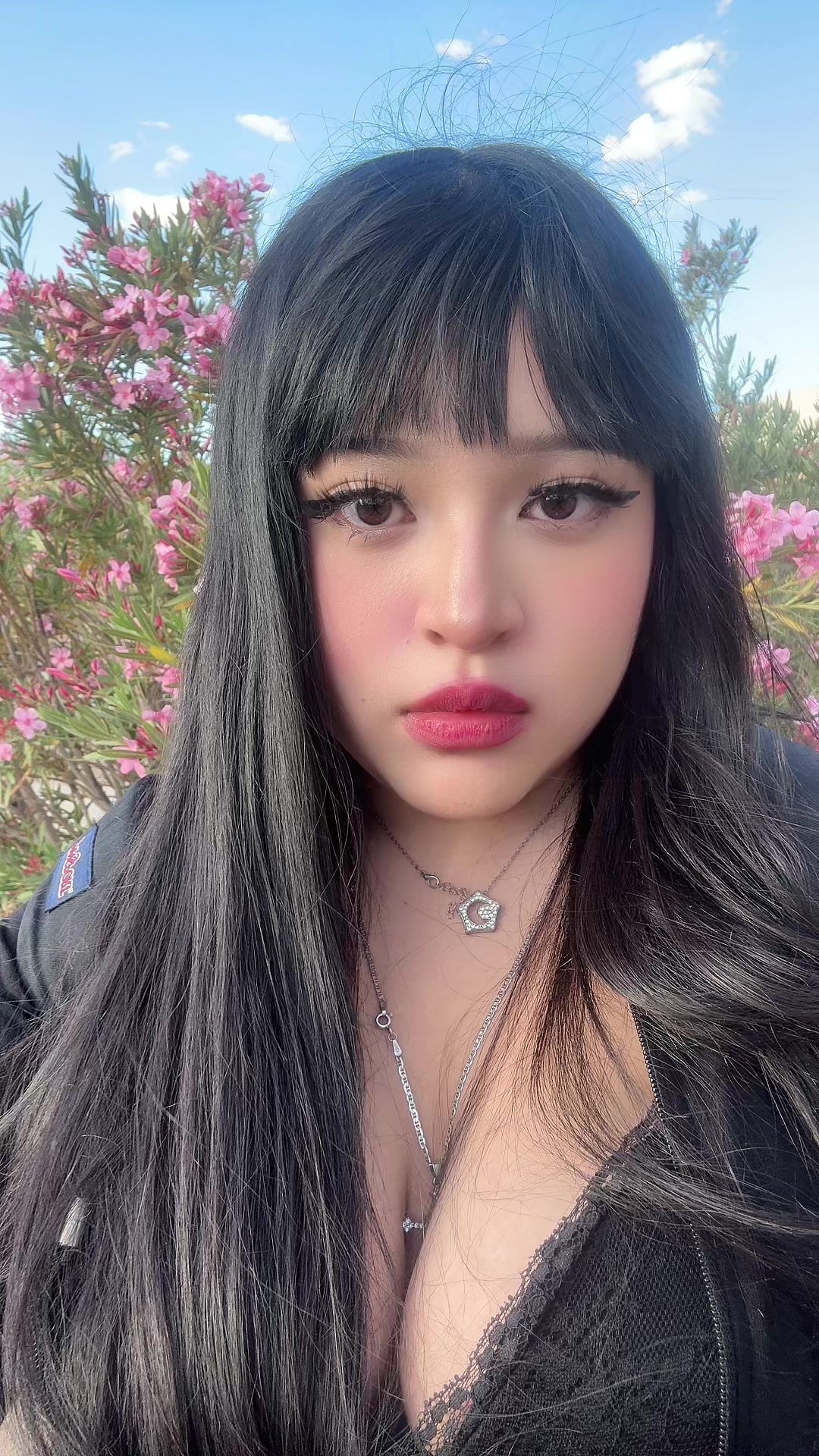 @Violet
