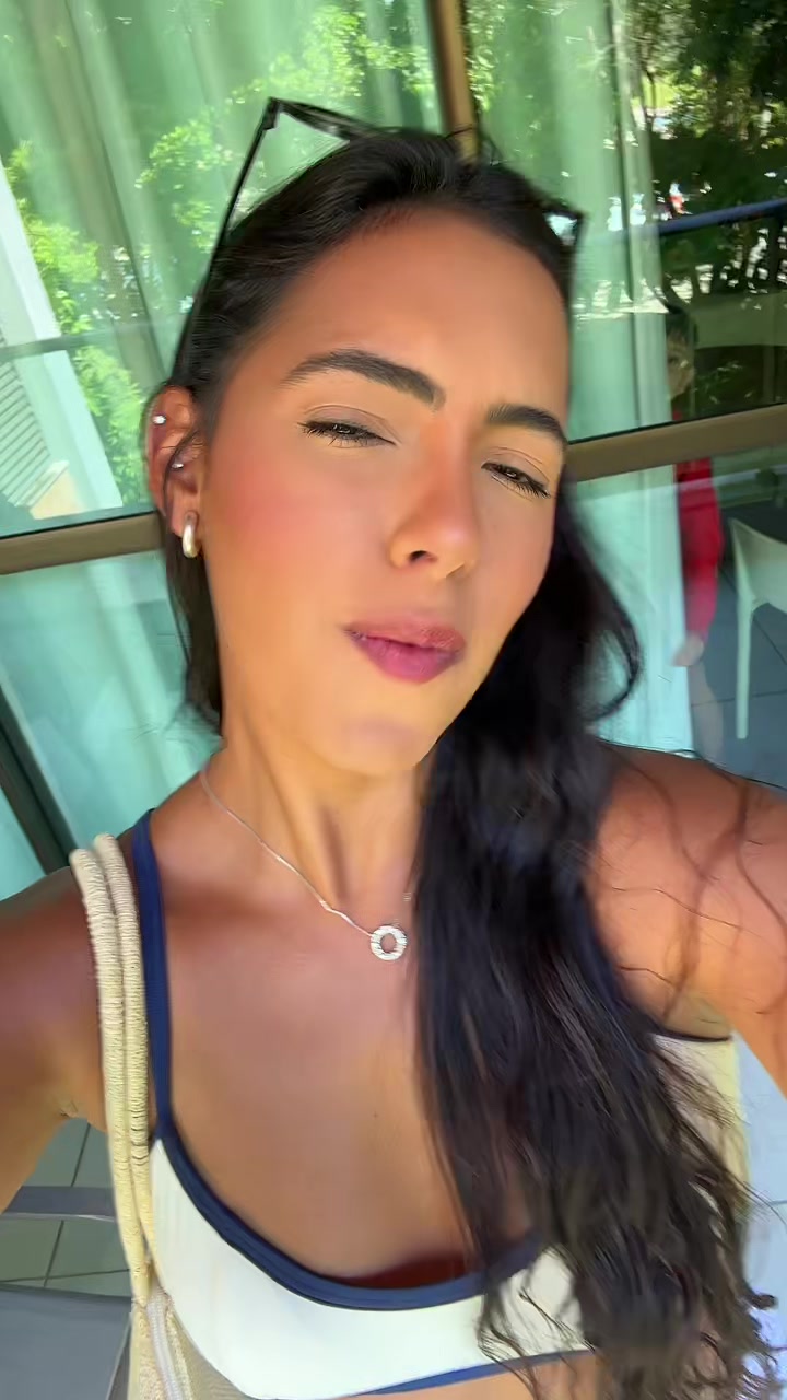 @anabgomess