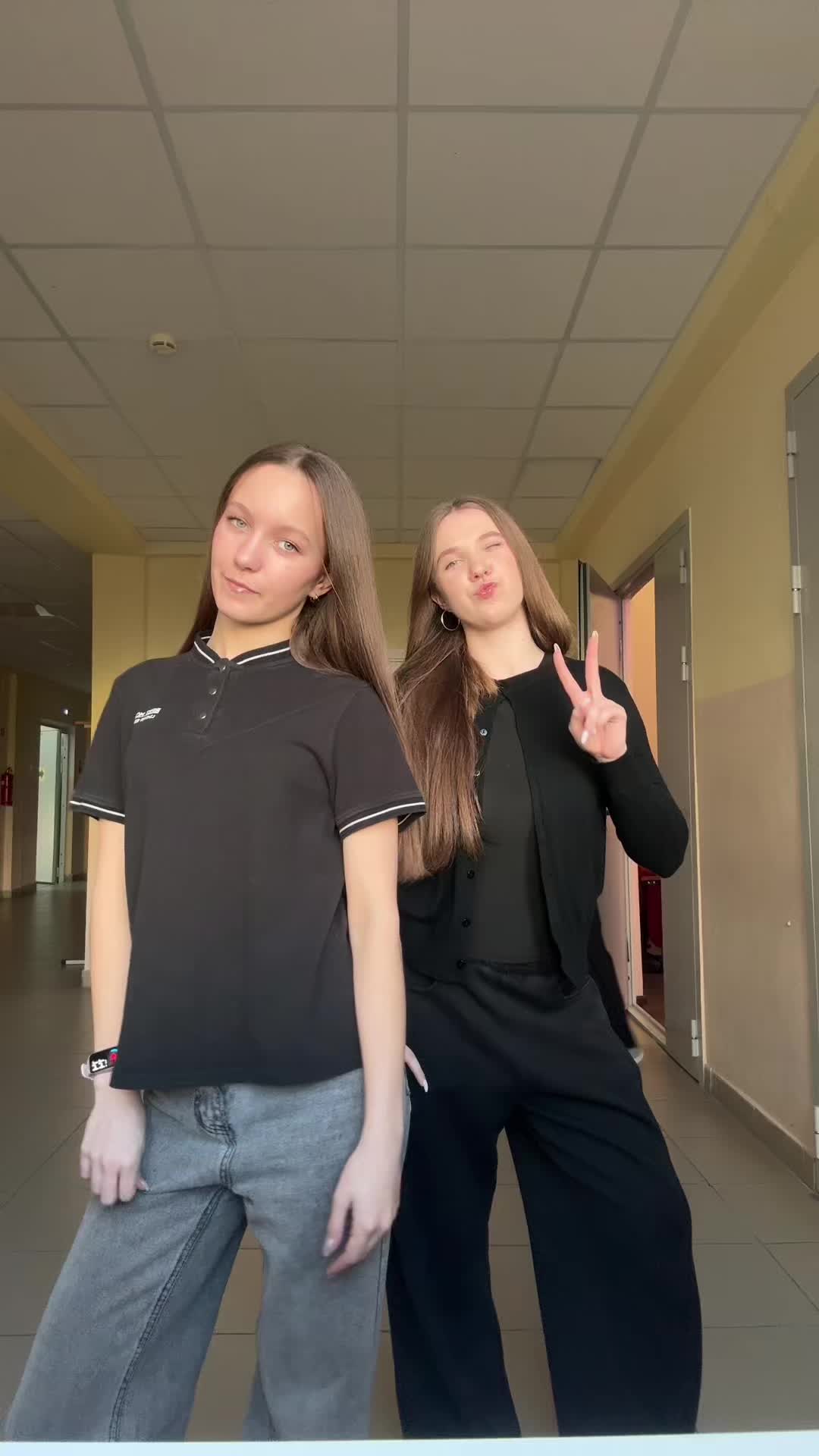 @sopsthie