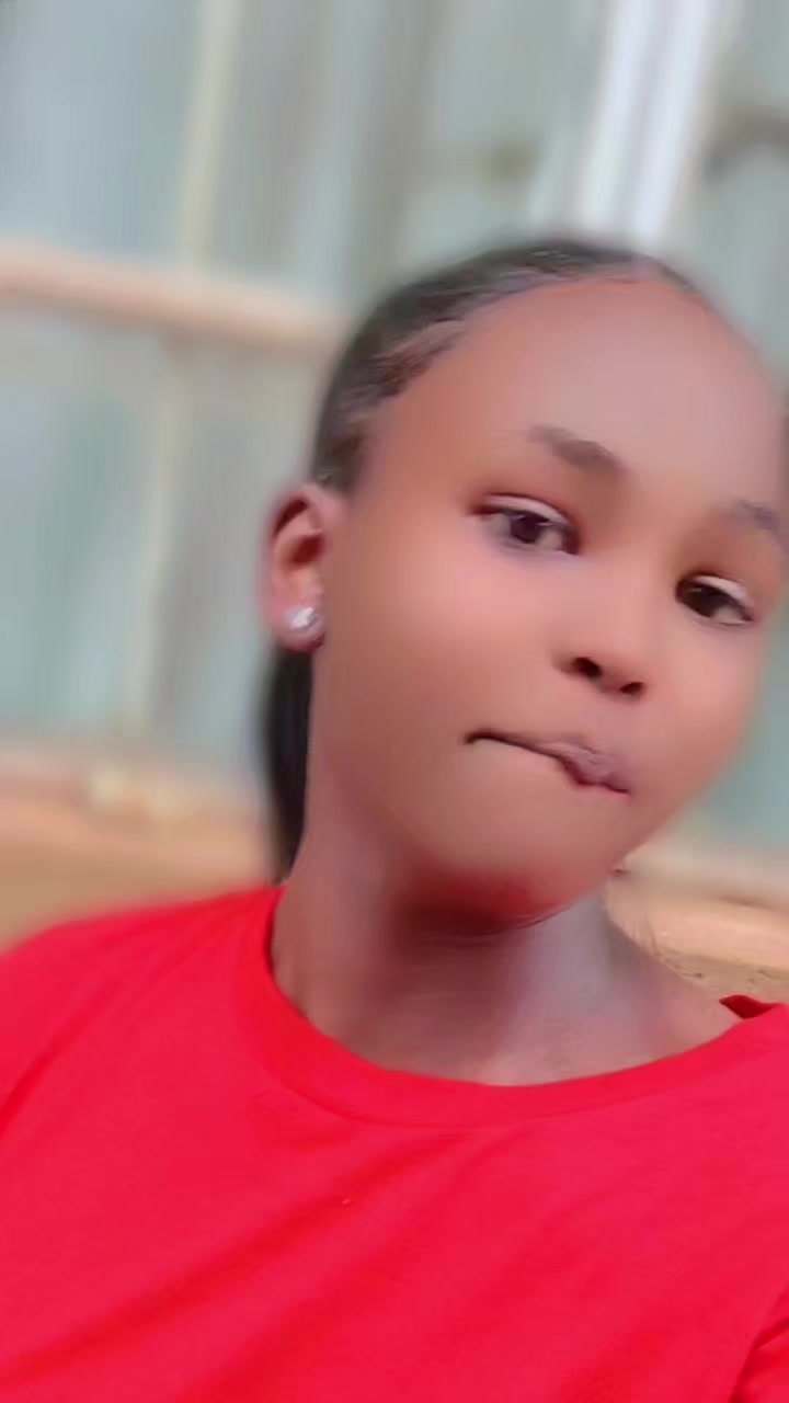 @queen cess 🇷🇼🌹🦋