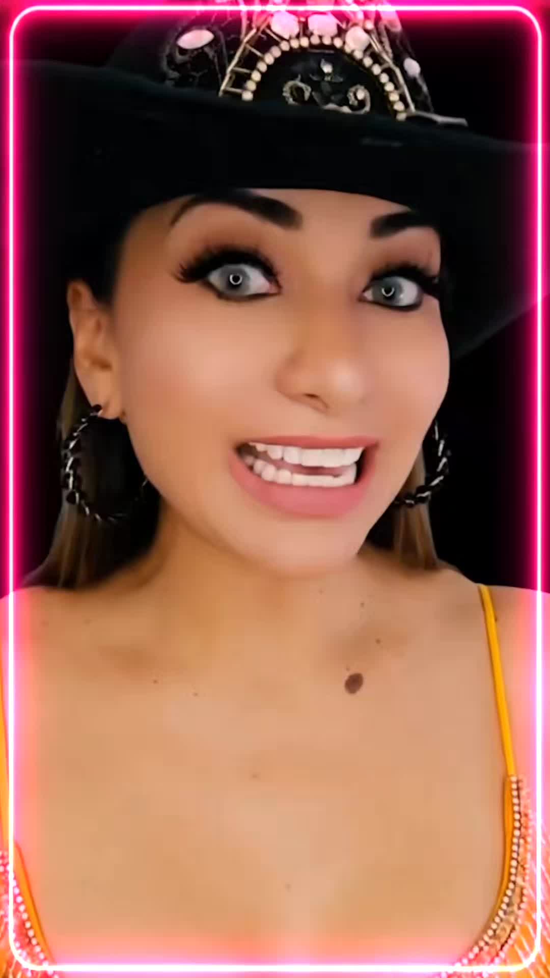 @Montserrat Fernández