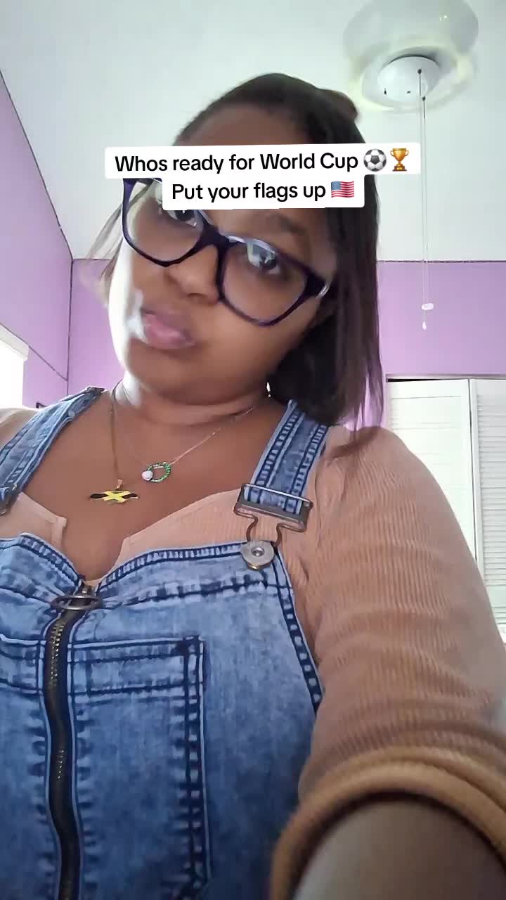 @itsmechrissy