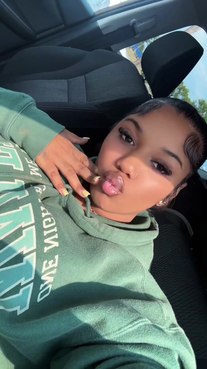 @beautifulthugg3rgirll