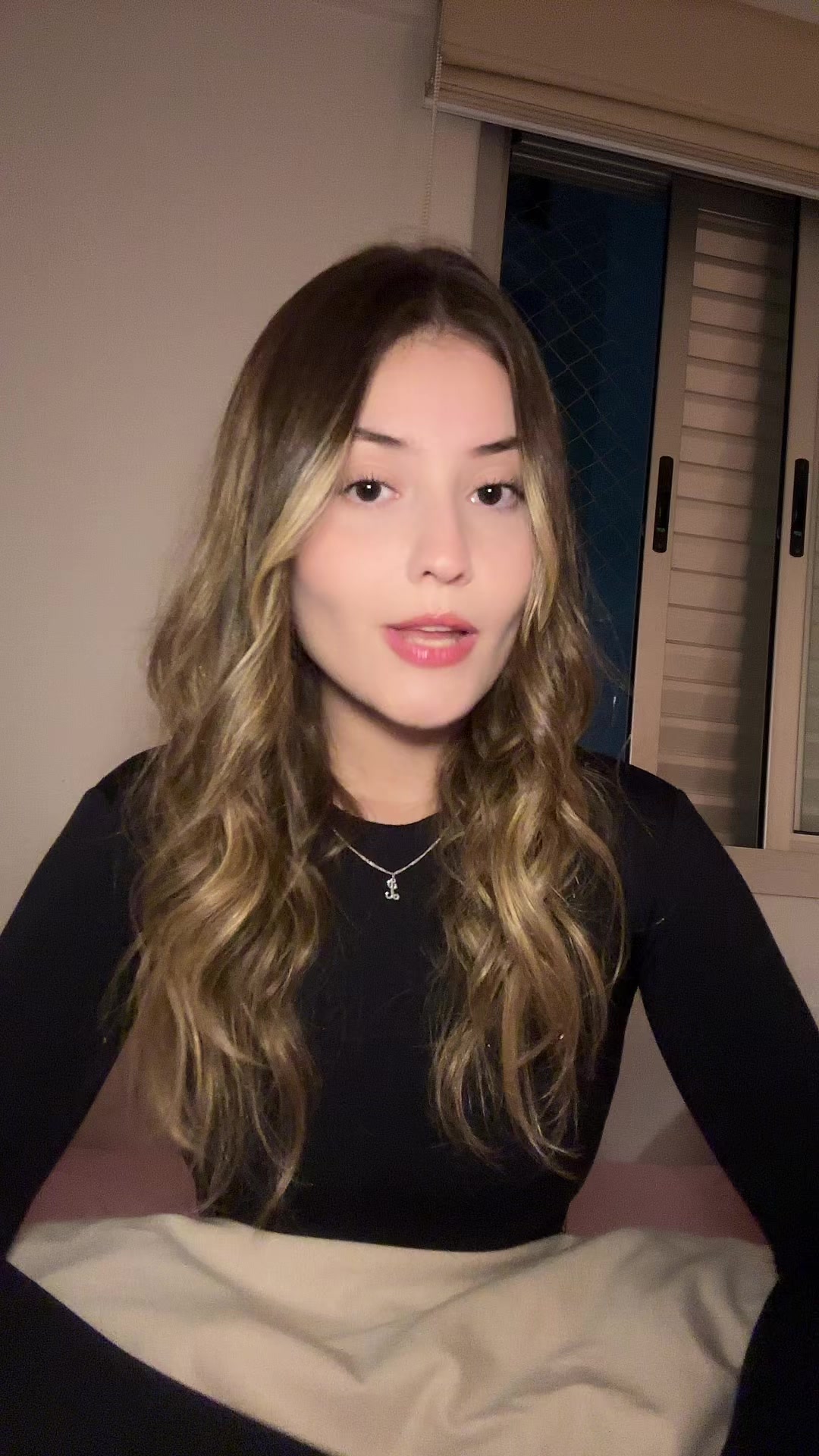 @laura