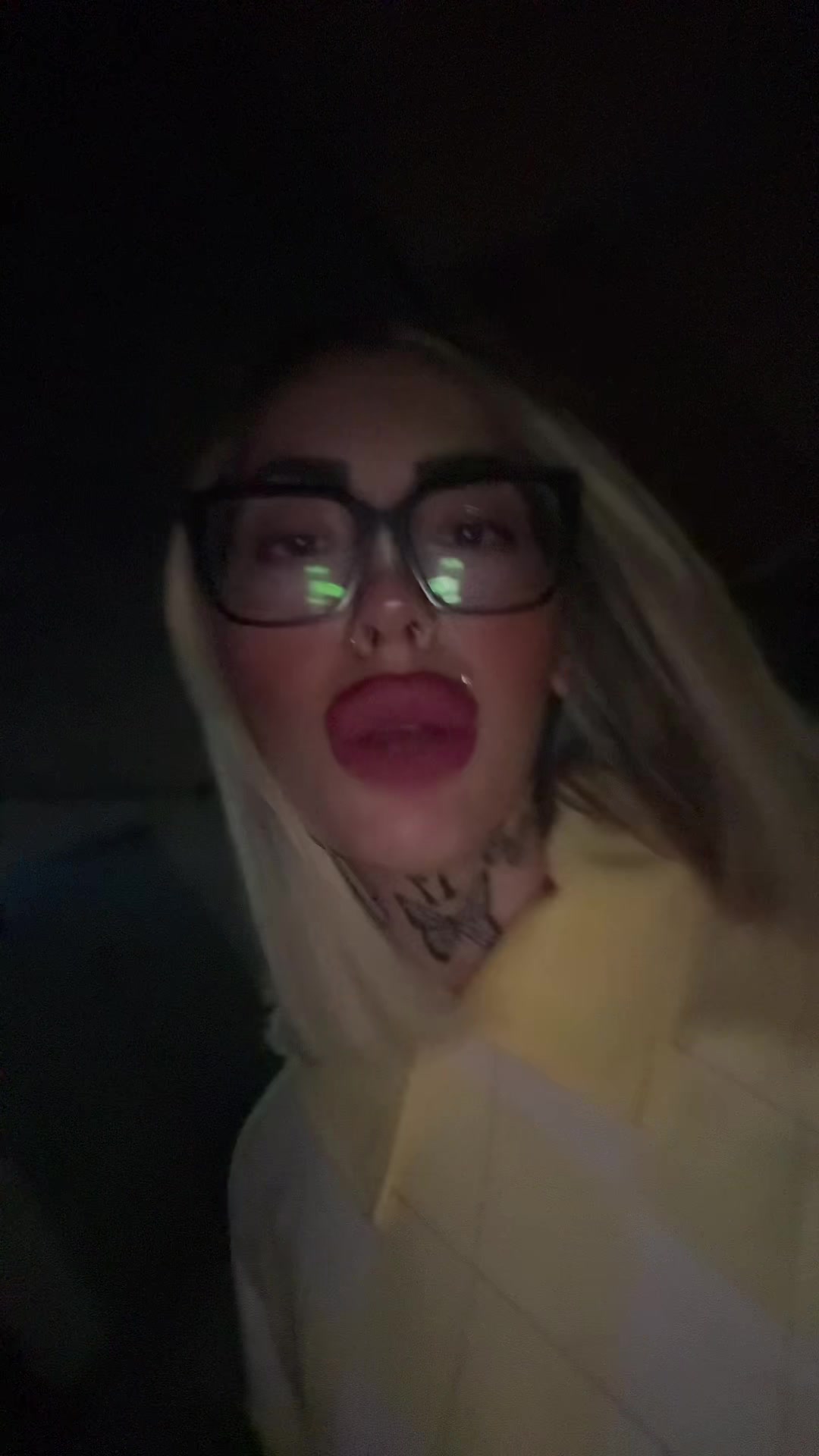 @ERIKA🖤
