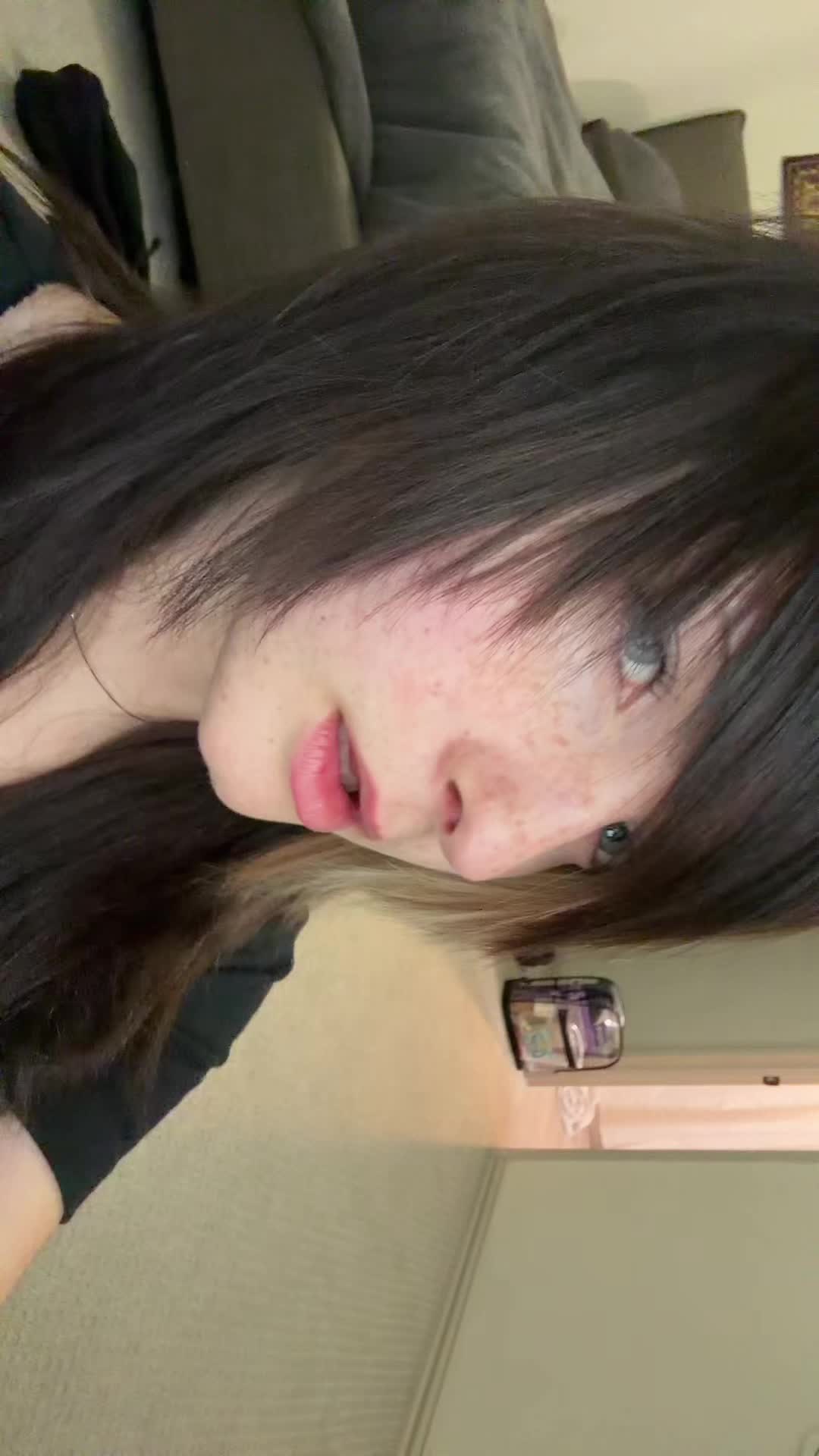 @Poptartfarts🧁