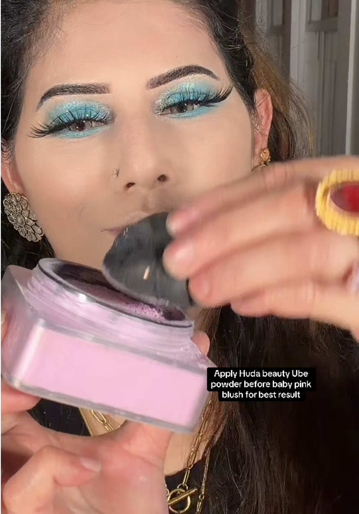 @momomalik20
