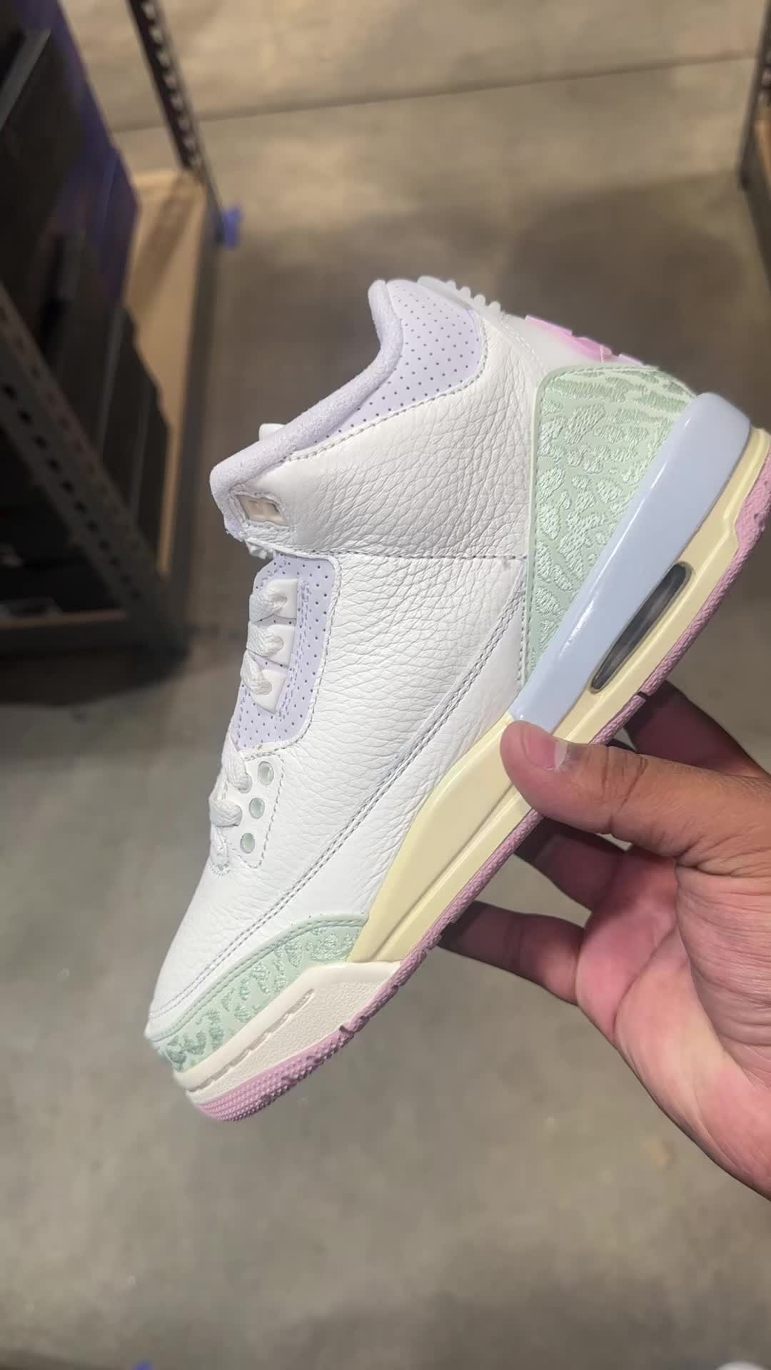 @Trending Sneakers