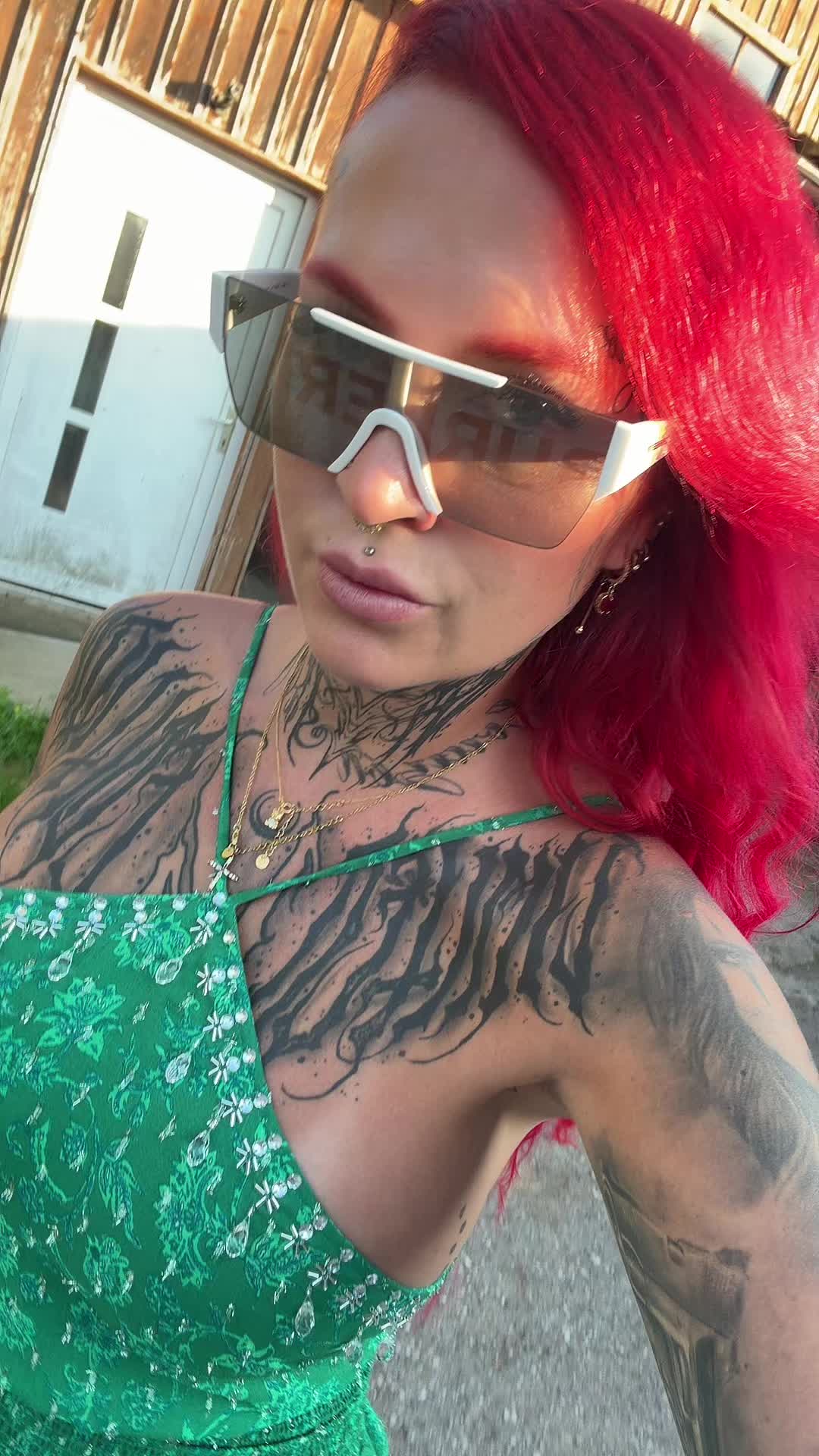 @Sheena Red