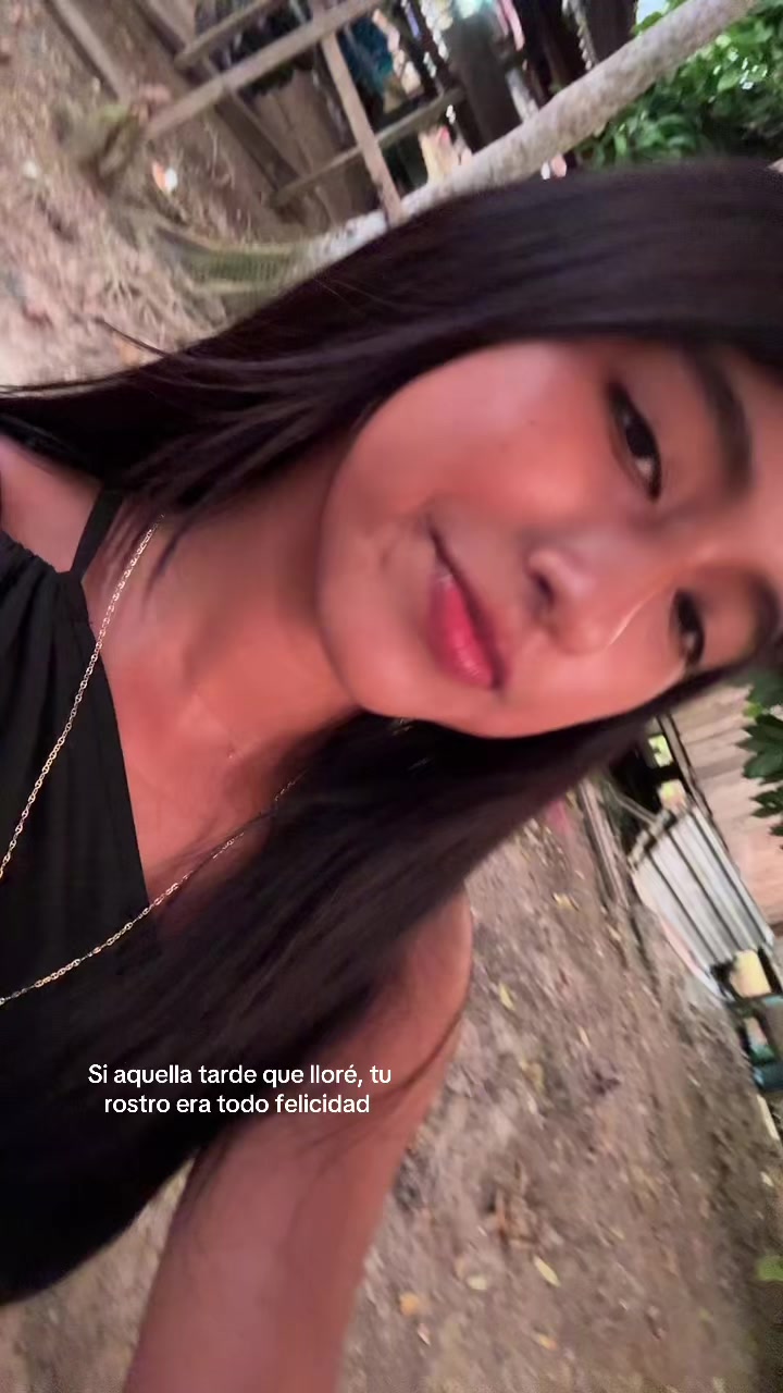 @👸🏽🐉