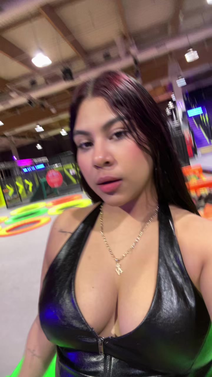 @🦁