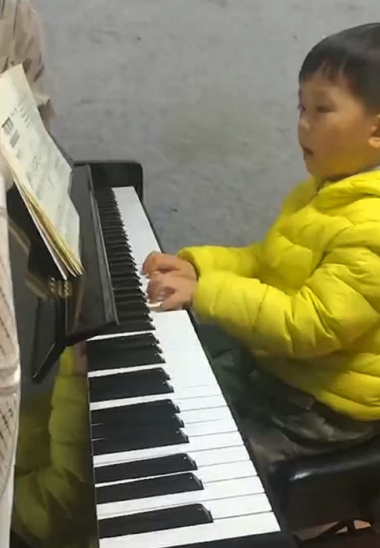 @Yiheng Wang 王艺衡 🇨🇳