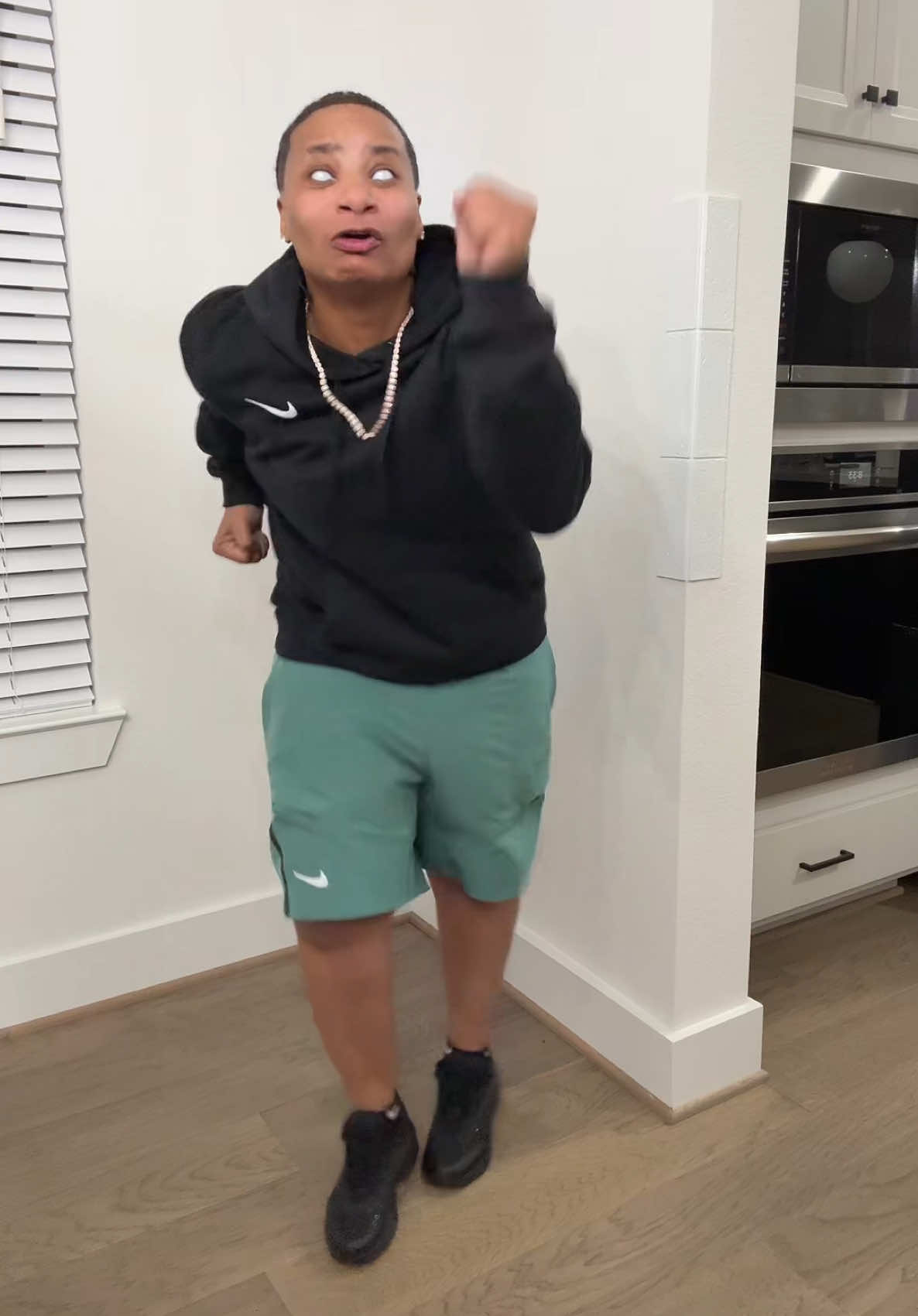 @AprilLitTV