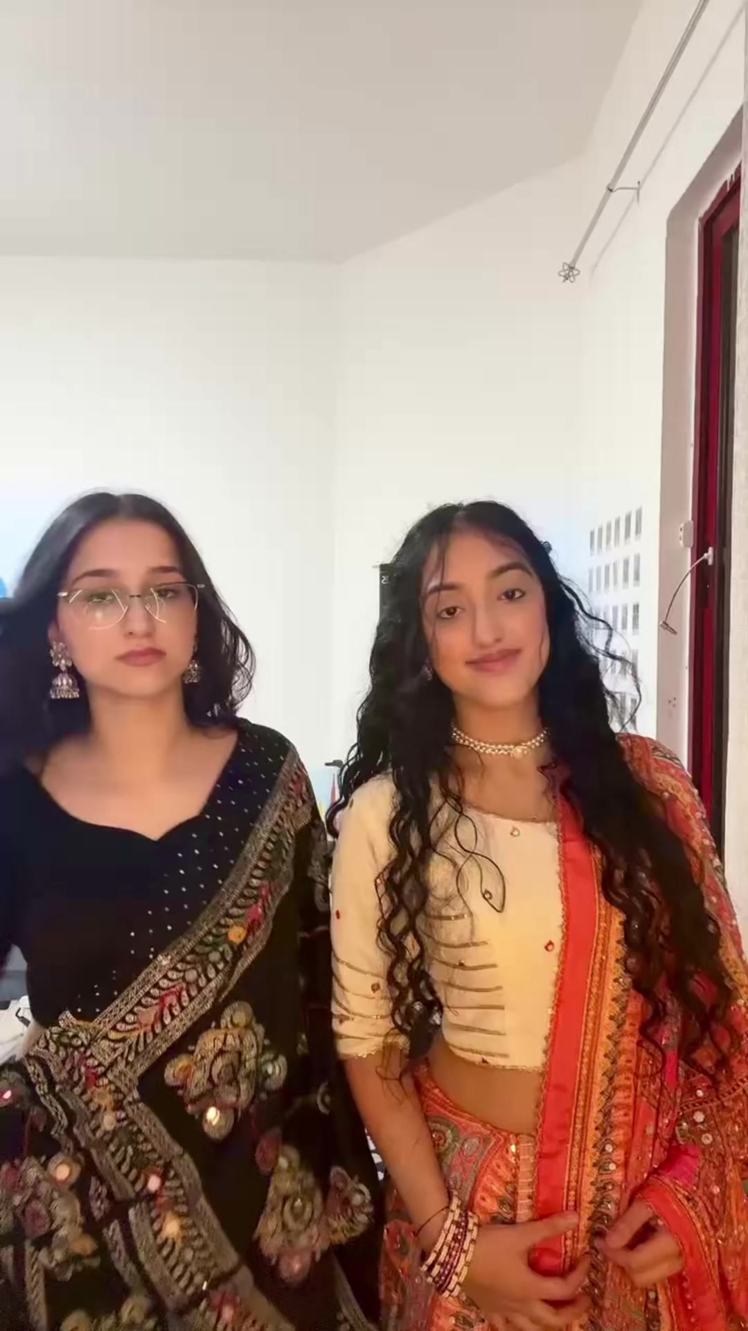 @Vedikaa