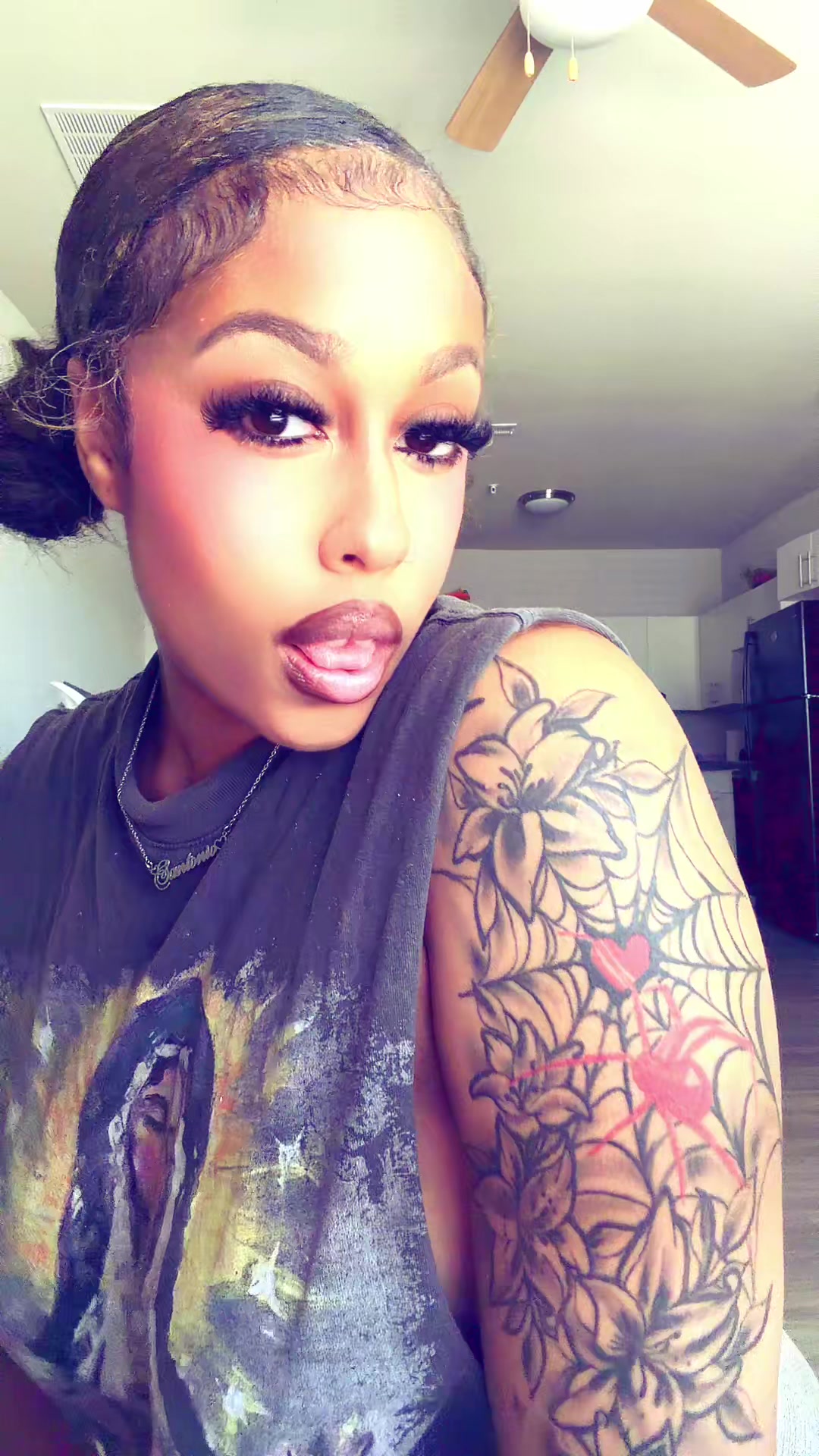 @Queen ღ ft 🫧🕷️❤️🔥
