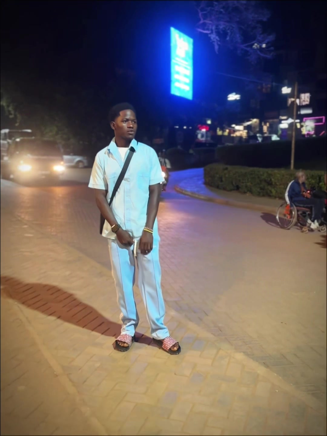 @R!CH!E REIGNs🦅🇺🇬🇷🇼🤑