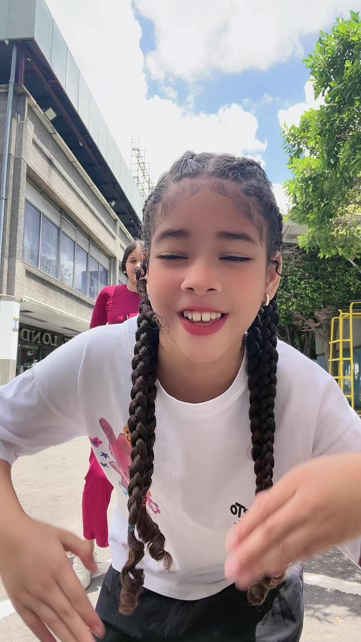 @kamiladayanaa