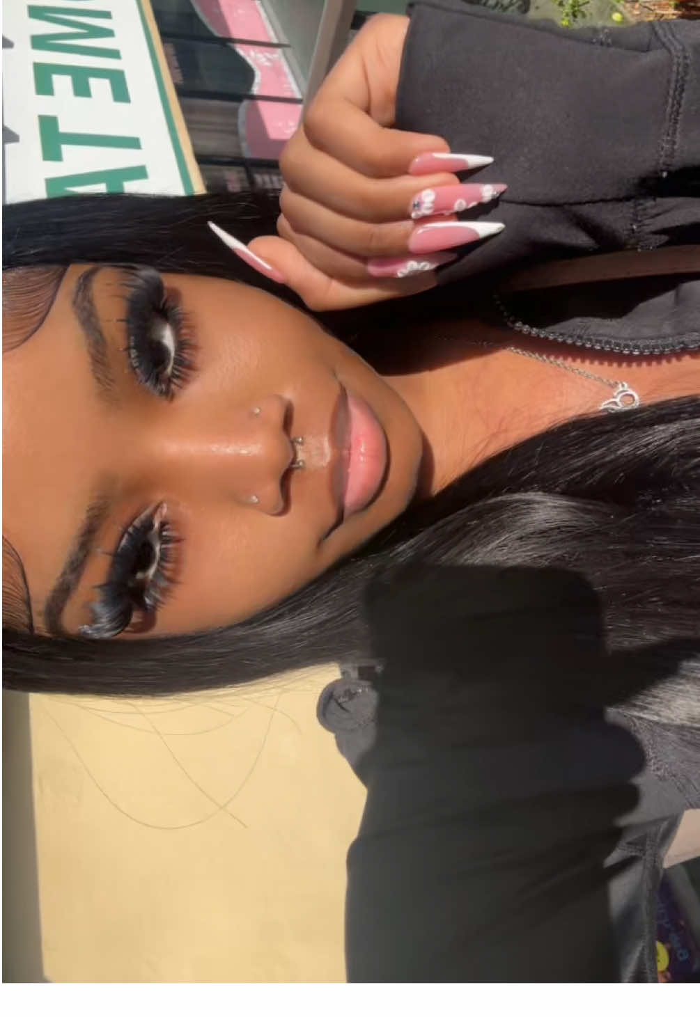 @𝐈'𝐦𝐚𝐧𝐢