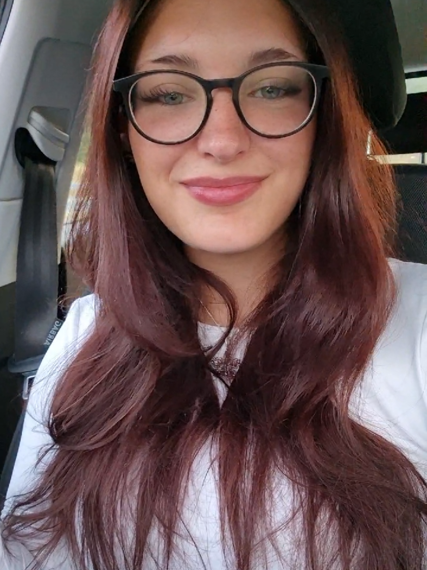 @🖤💄🌶🎧⚘️