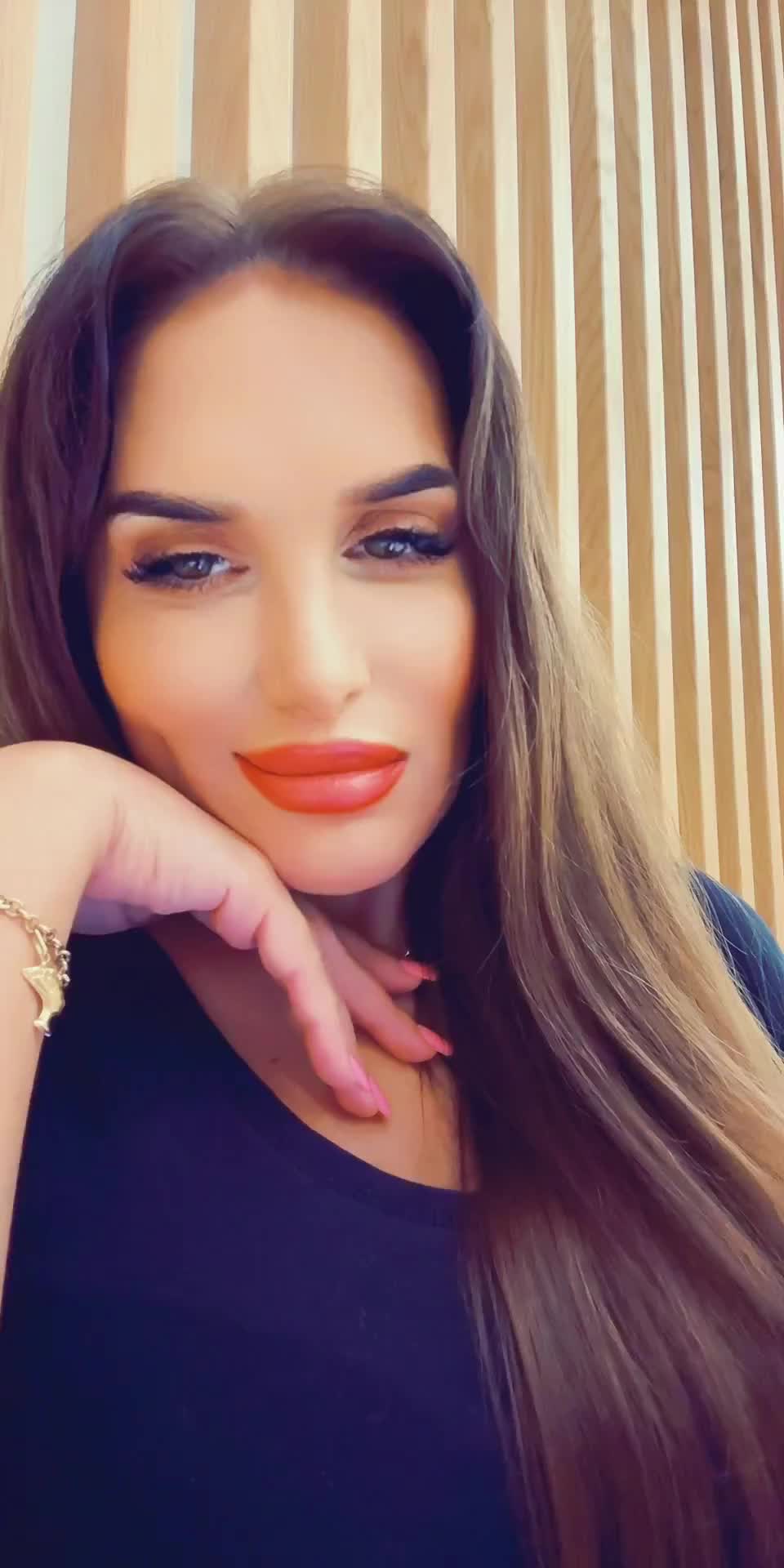 @Kiko,,Romania official