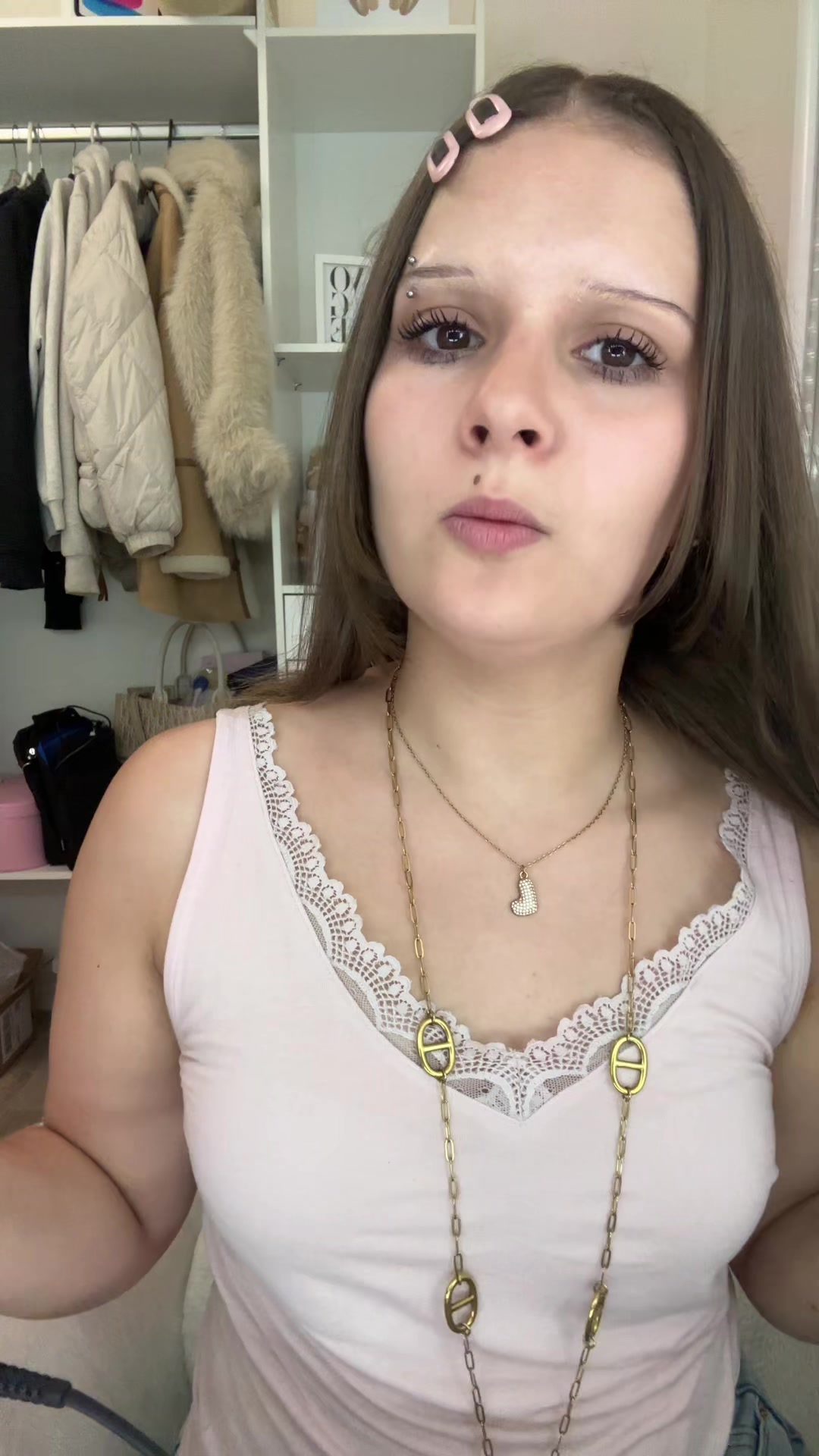 @𝐿𝑜𝑎𝑛𝑒𝑒&rsquo;🤍