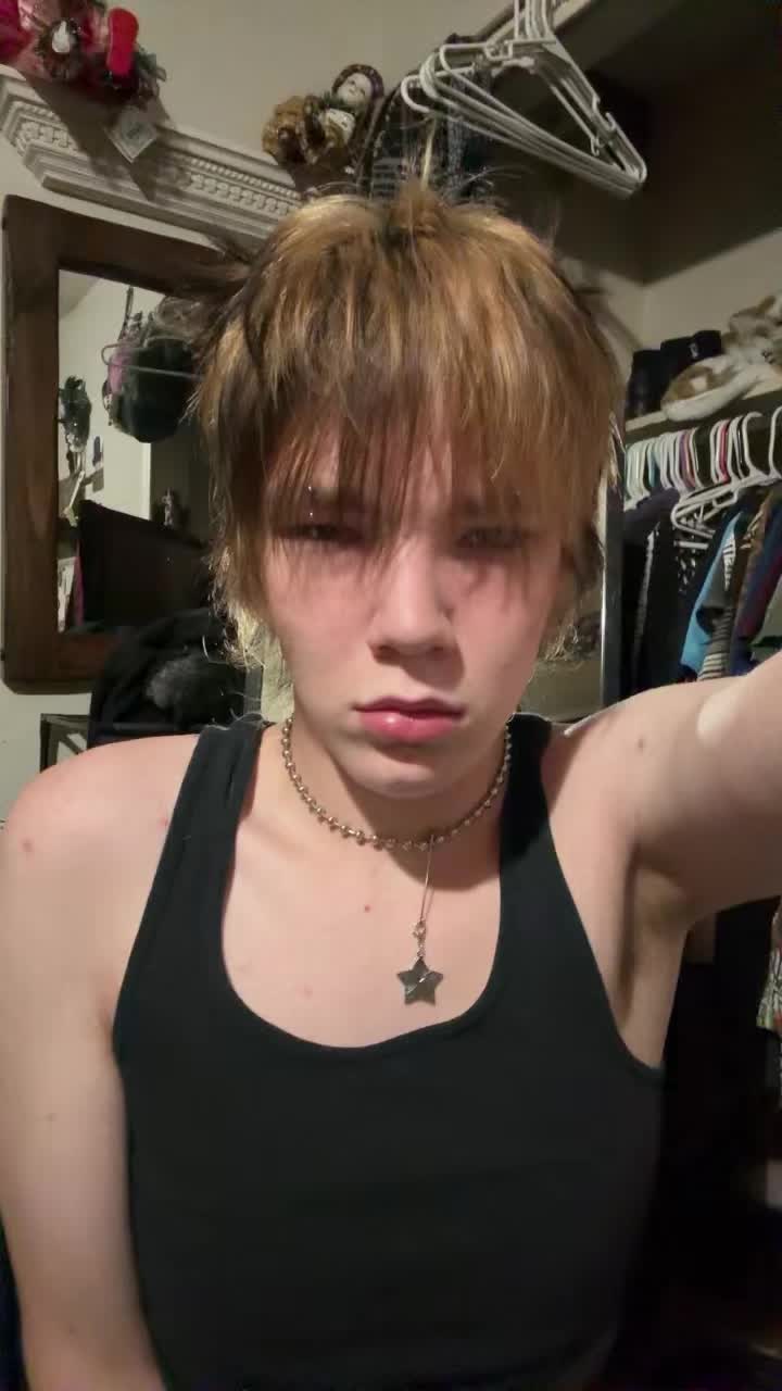 @️