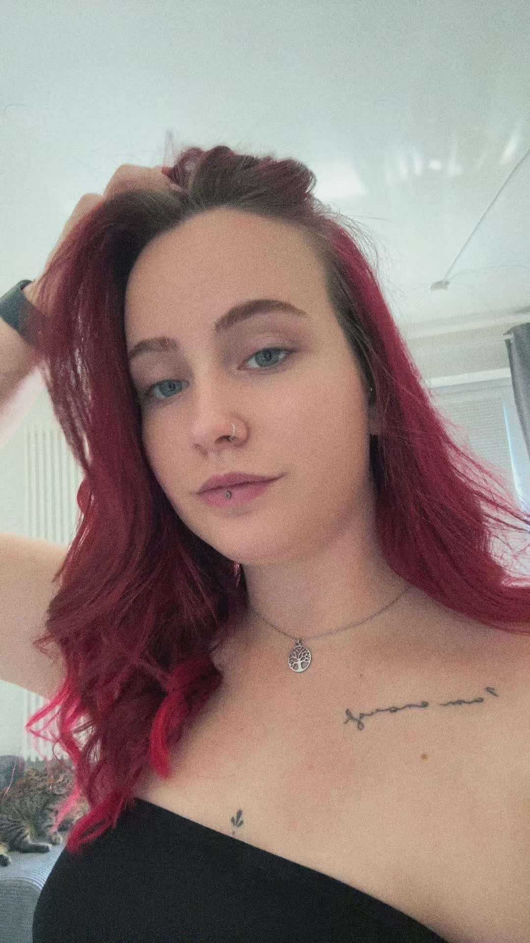 @; 𝐿𝒾𝓃𝑒 ;