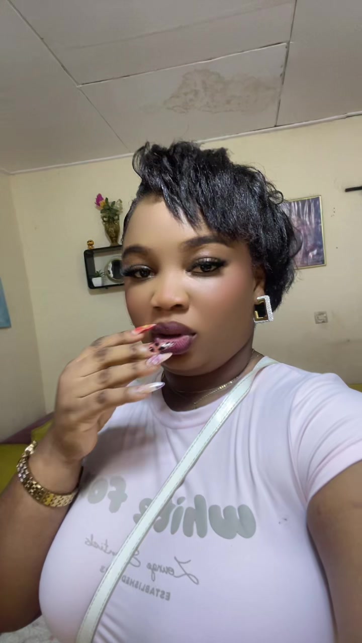 @nellymaurelle18