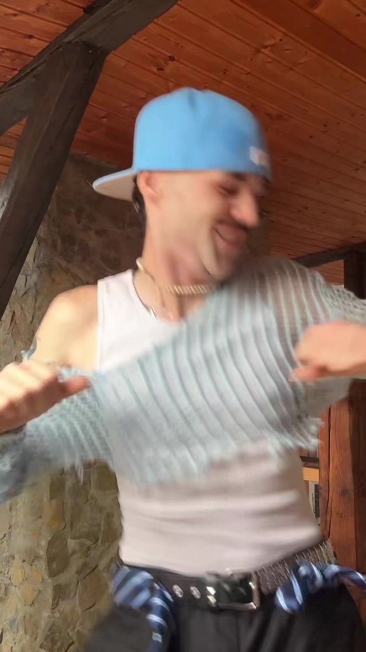 @luca 4̷4̷