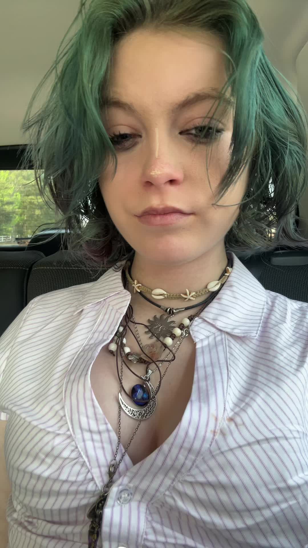 @emma🪬🫧