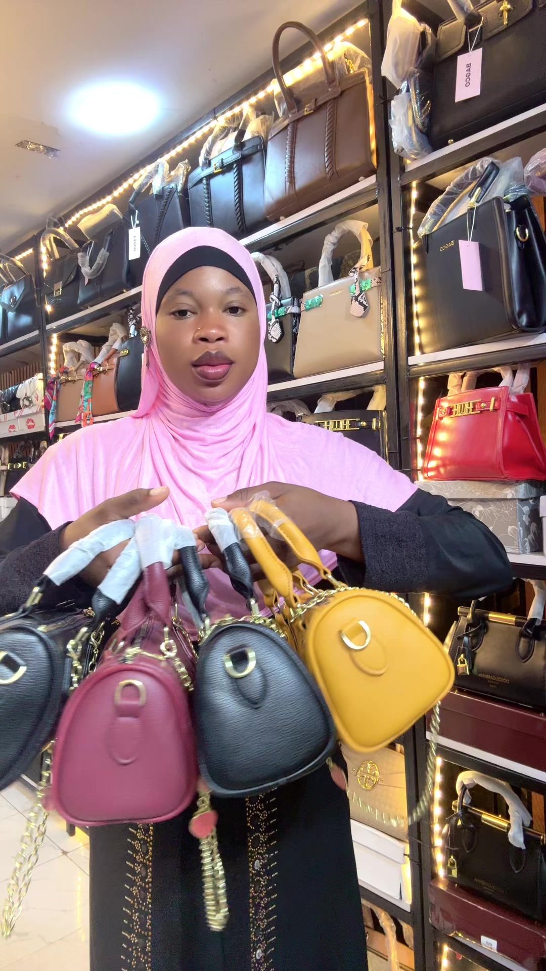 @BAG/TEE’S VENDOR IN OSOGBO🛍️