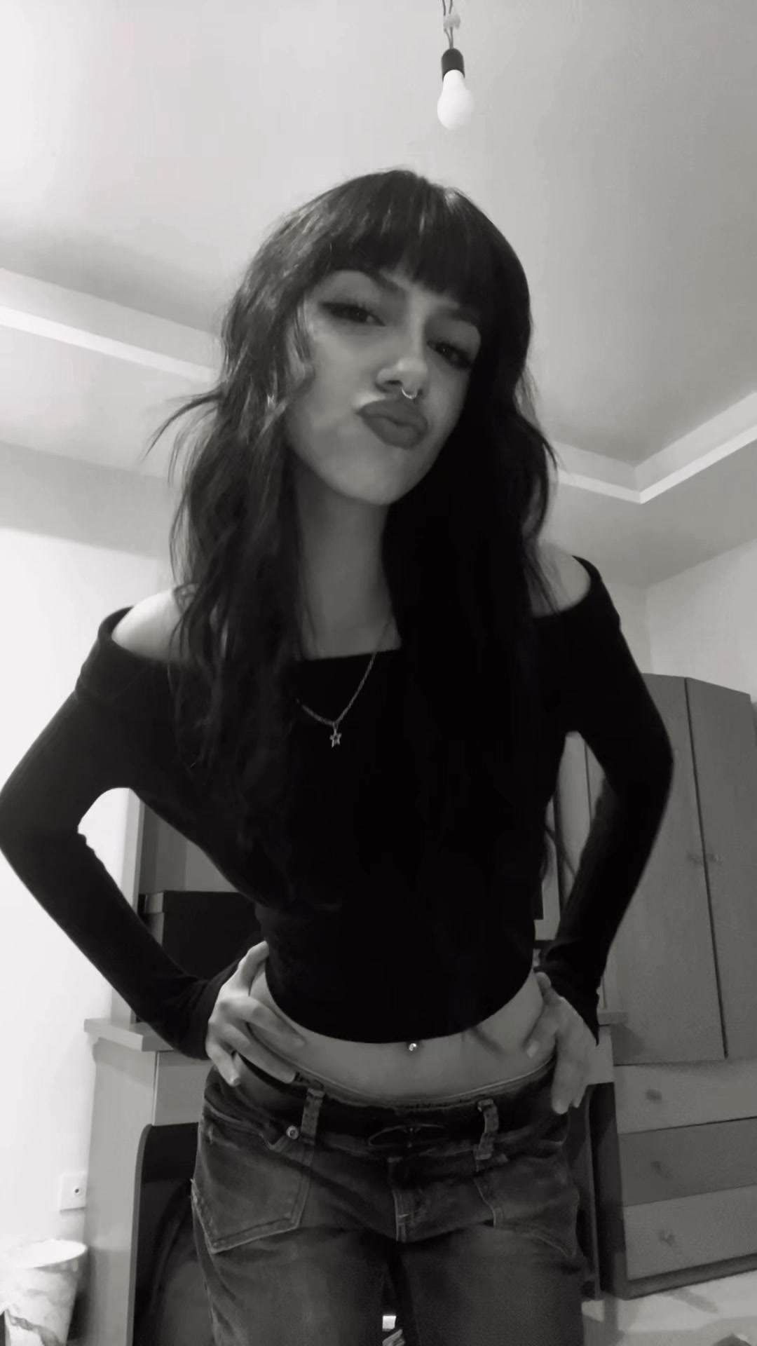 @نوژآ