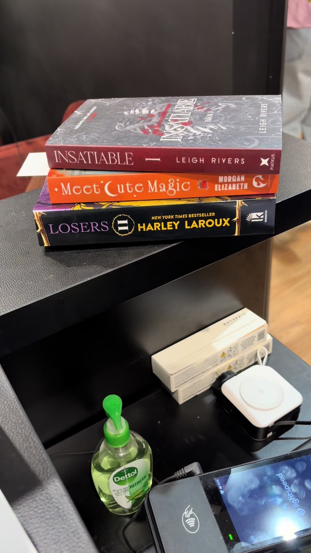 @Becsbookshelf