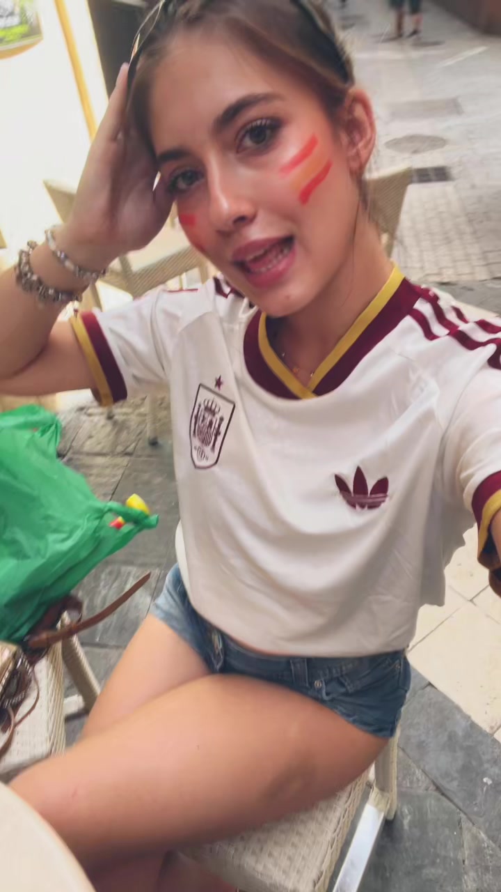 @Manu💕✨