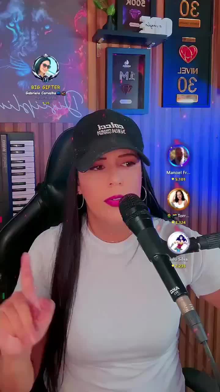 @🎙️Juliana Araújo 🧢🚂🐯🦁