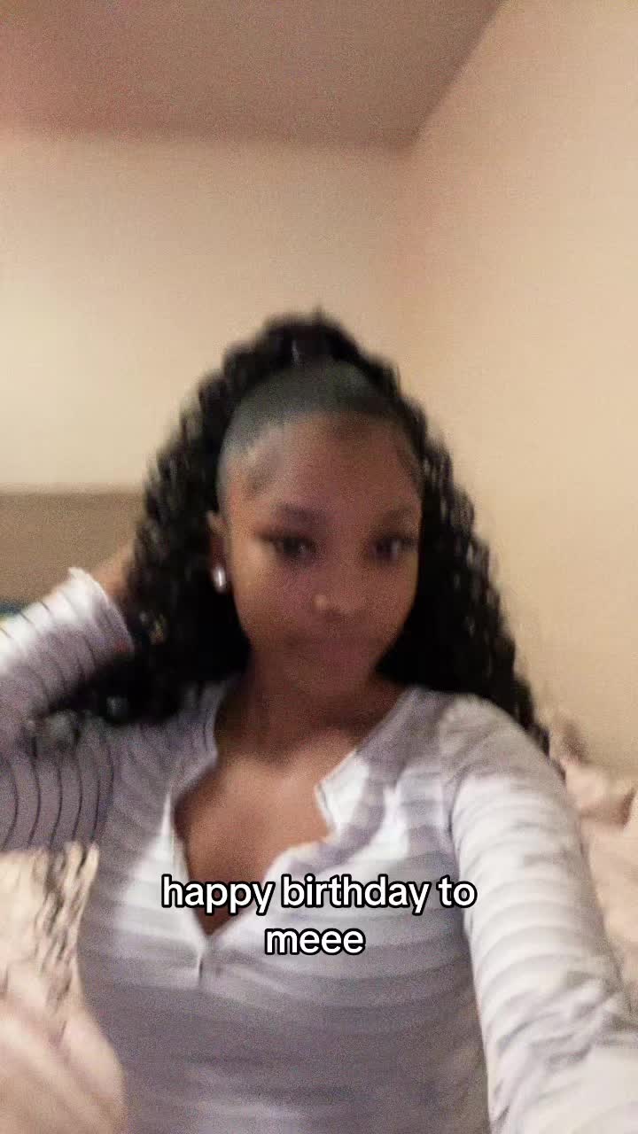 @Ashli ♡