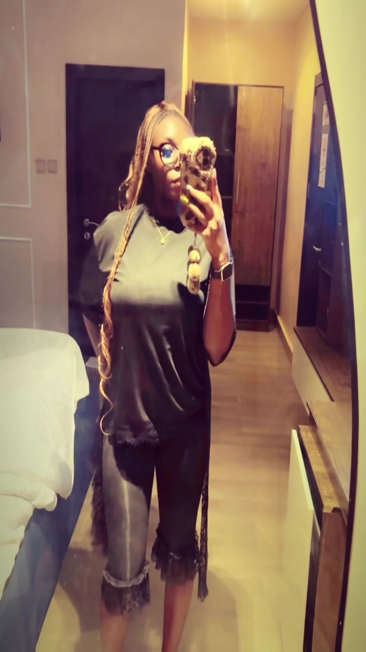 @Clothes vendor in Sapele 🛍️
