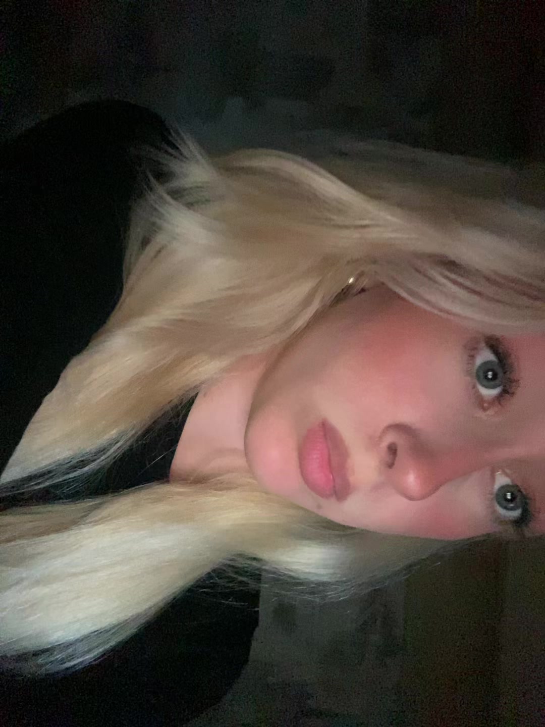 @krissweq