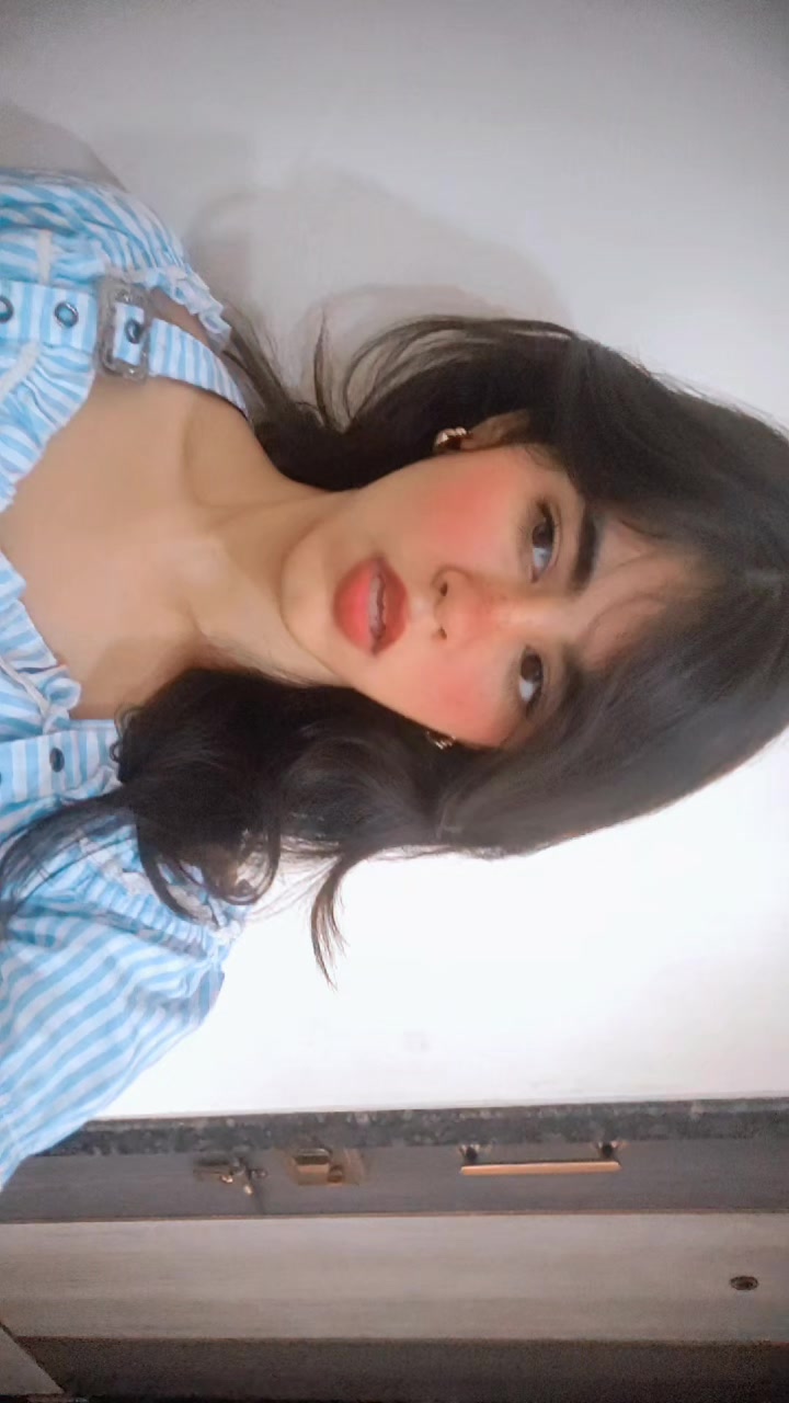 @vanshiie