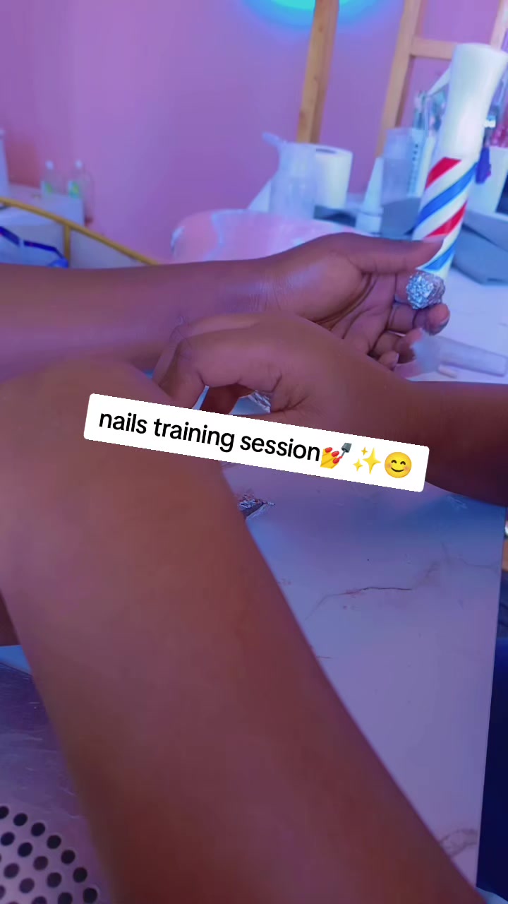 @whiney_kaslim