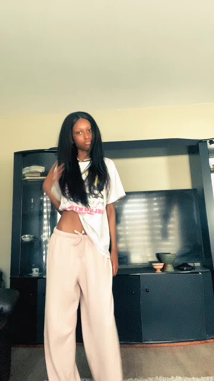 @bloomingbambina