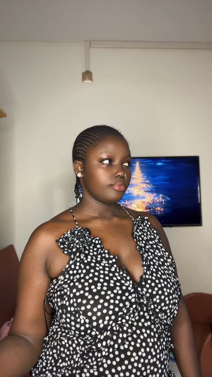 @Saly queen🥰✅