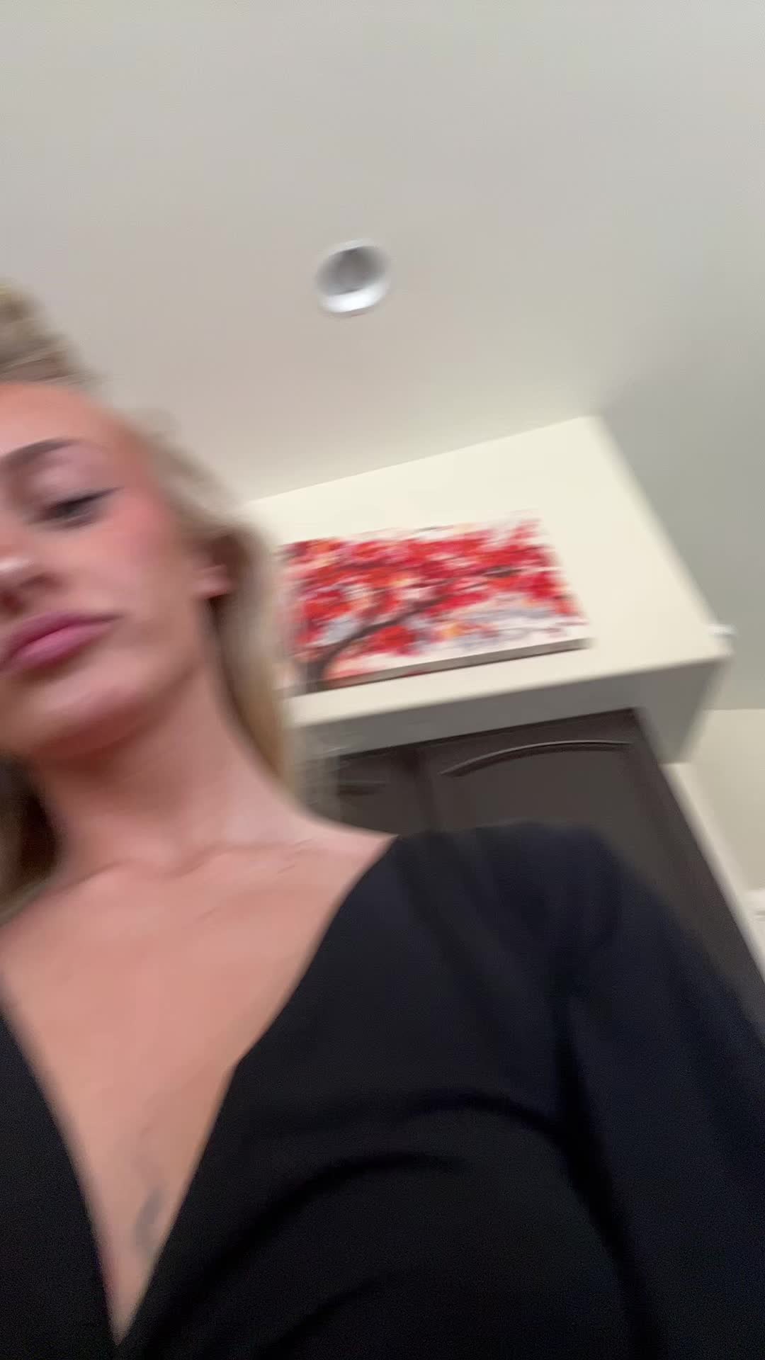 @not ellie