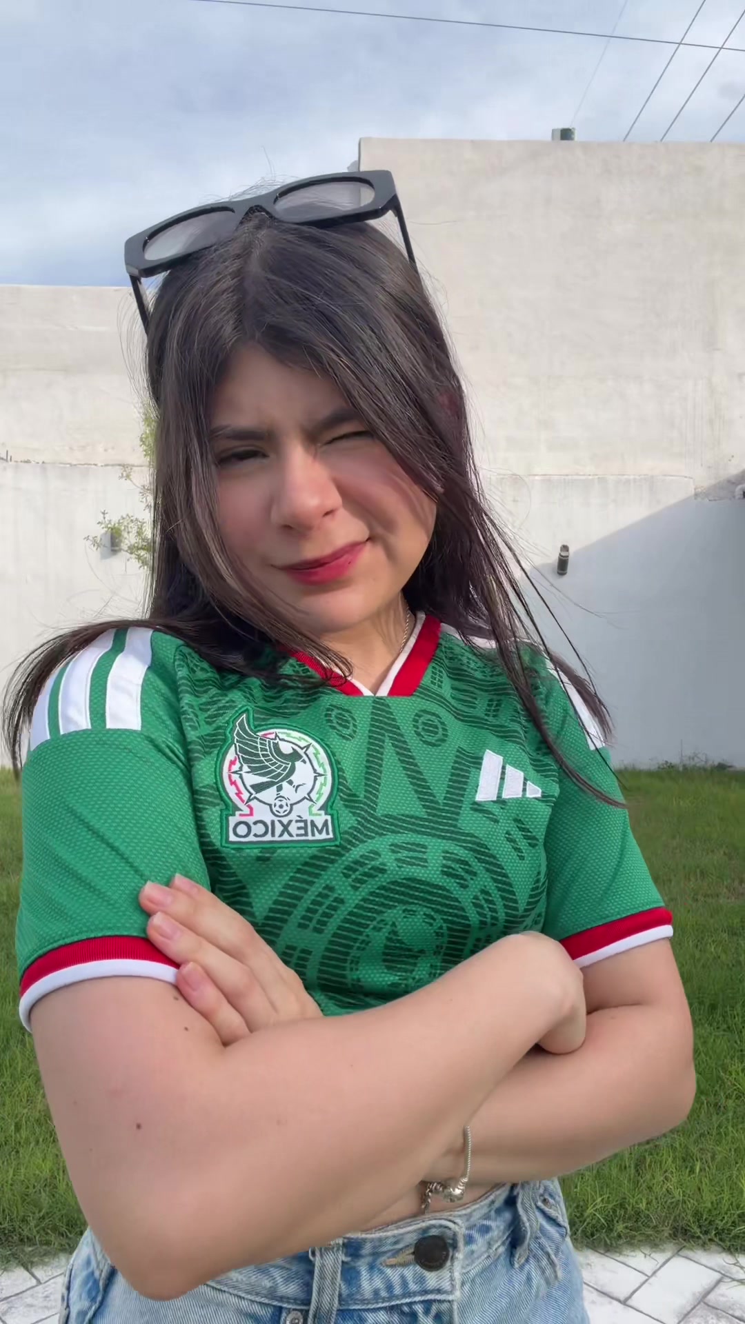 @alydollyxx