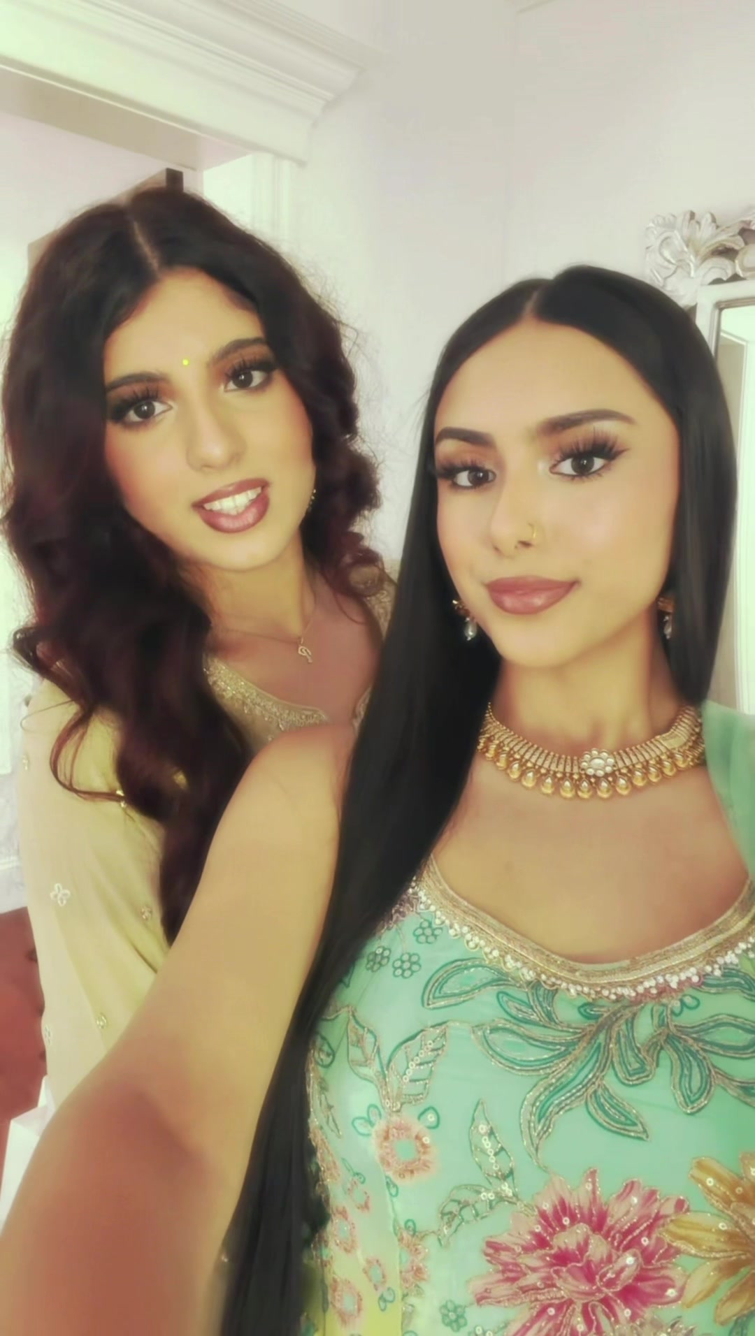 @𝓢𝓪𝓿𝓿𝔂 💋